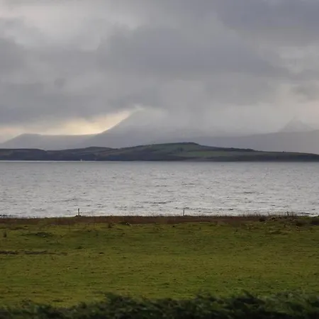 Beautiful Spacious Old Schoolhouse With Stunning Sea Views And Beach Nearby Port Bannatyne Exterior foto