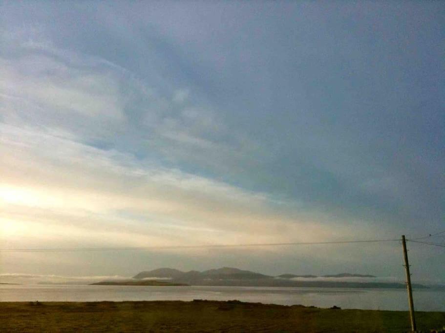 Beautiful Spacious Old Schoolhouse With Stunning Sea Views And Nearby * Port Bannatyne