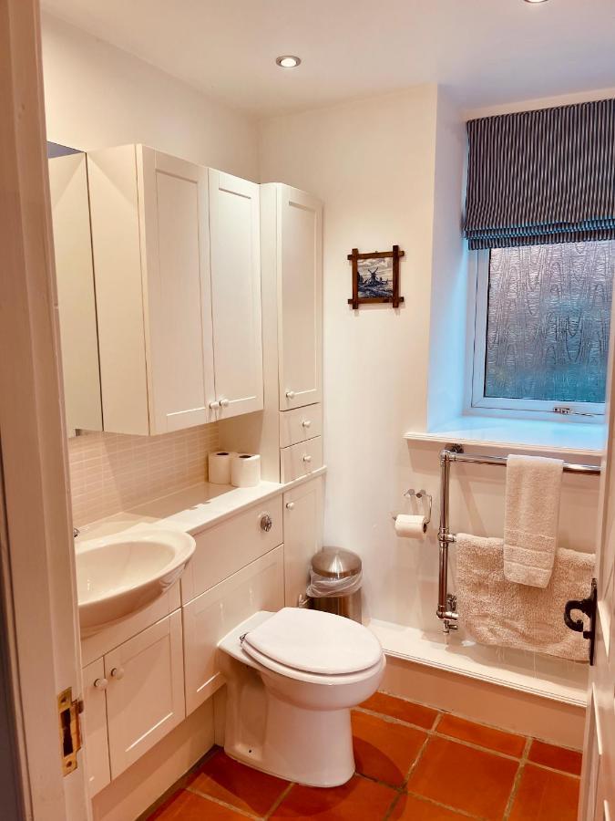 Holiday home Beautiful Spacious Old Schoolhouse With Stunning Sea Views And Nearby *